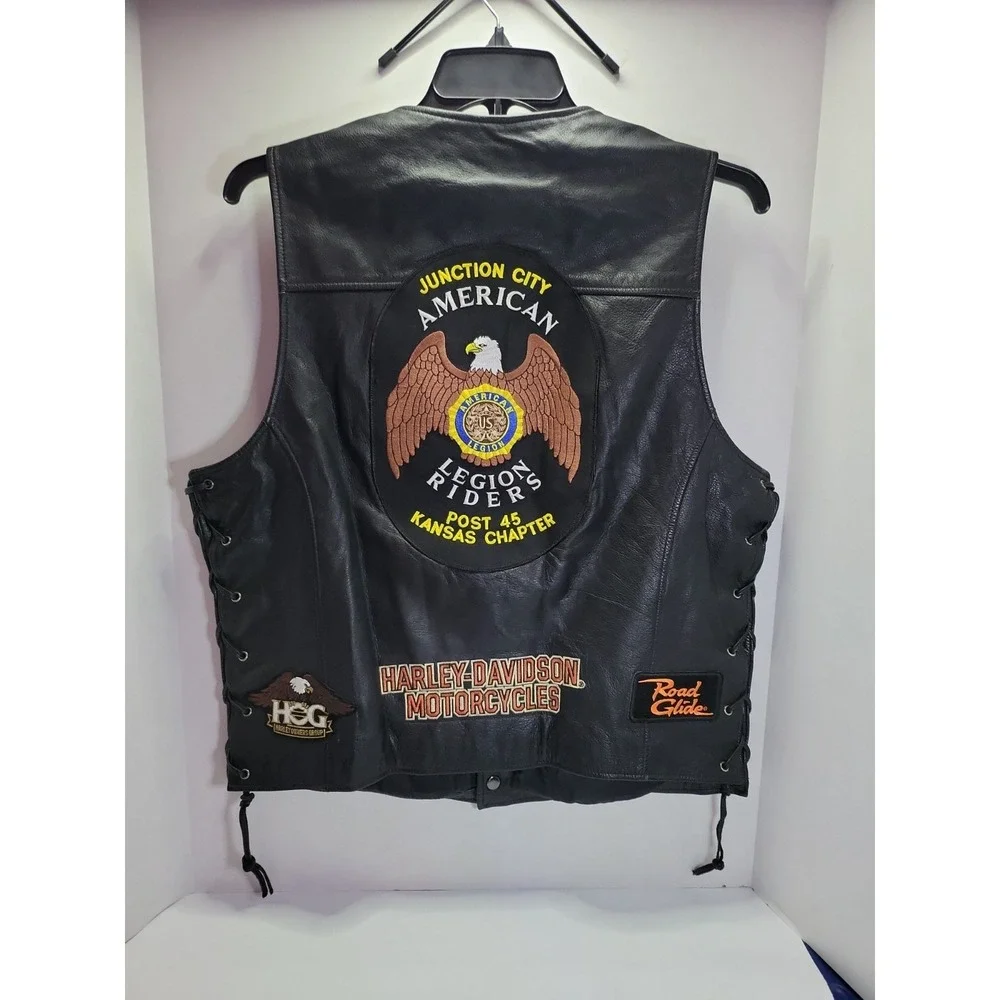 Harley‎ Davidson Black Leather Vest Size Large With Multiple Patches RN # 103819